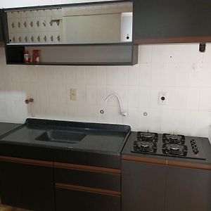 Quarto Proximo Ao Shopping Moinhos